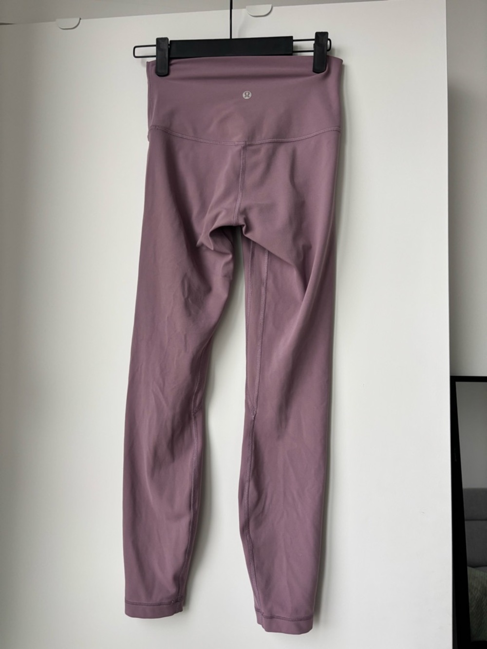 Lululemon align 25” Lavender lux   Like new